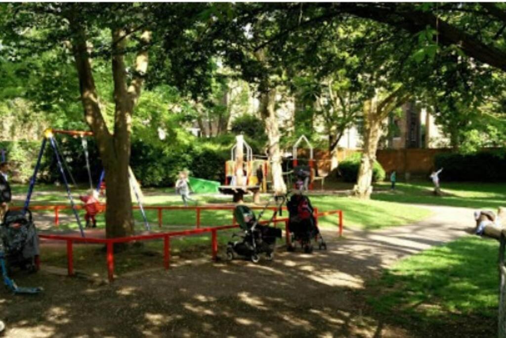 London Double Bedroom Hotel In Tufnell Park With Wifi Εξωτερικό φωτογραφία